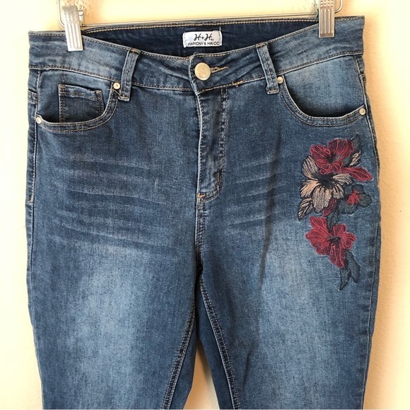 High Waisted Floral Embroidered Boho Festival Denim Jeans Women’s Size 6 Stretch - Picture 2 of 11